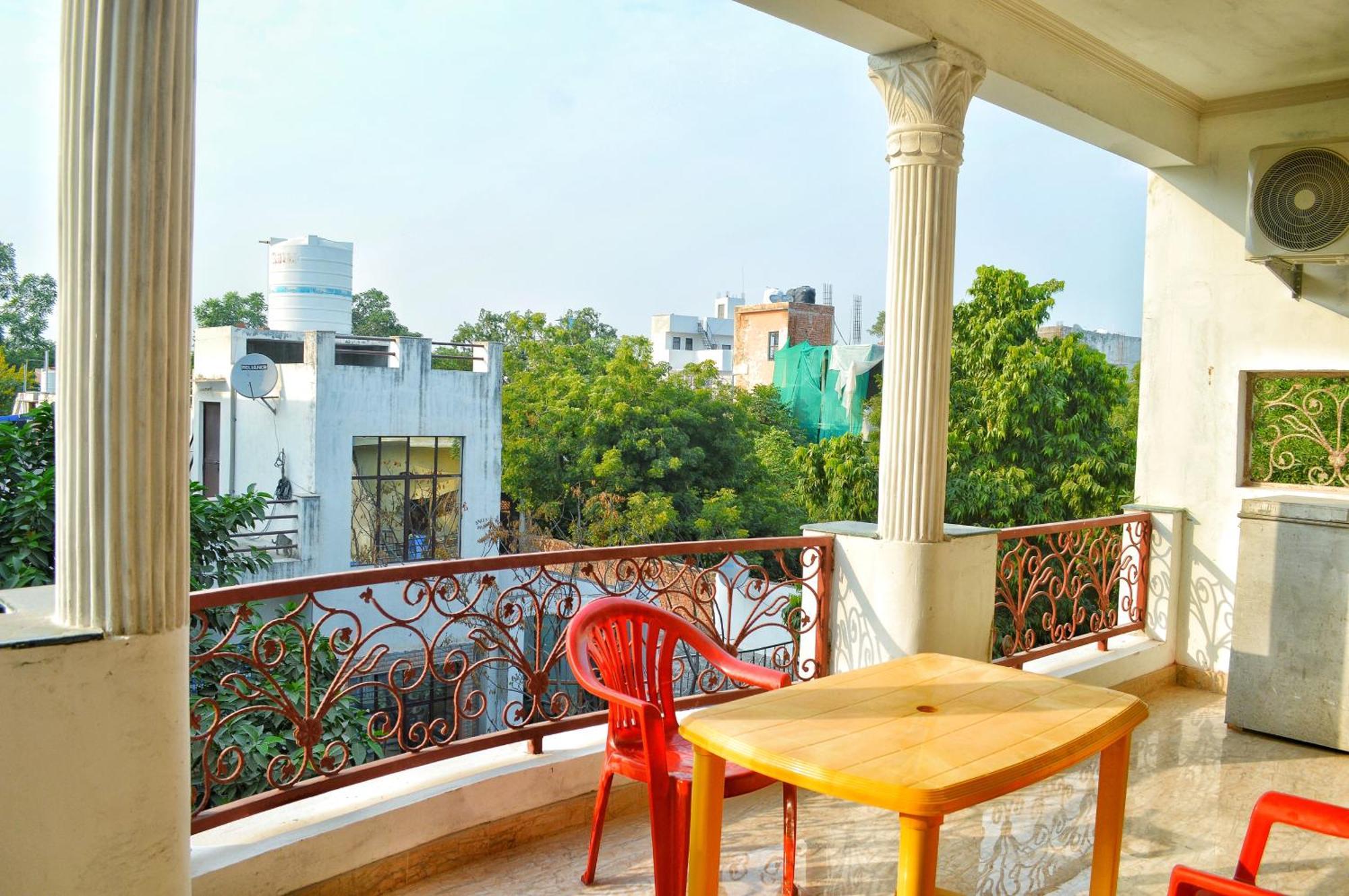 Anukampa Paying Guest House Agra  Exterior photo